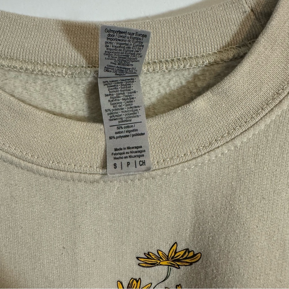 LAST CALL Taylor Swift Albums Chapter Book Eras Sweatshirt Swifties - Picture 6 of 6